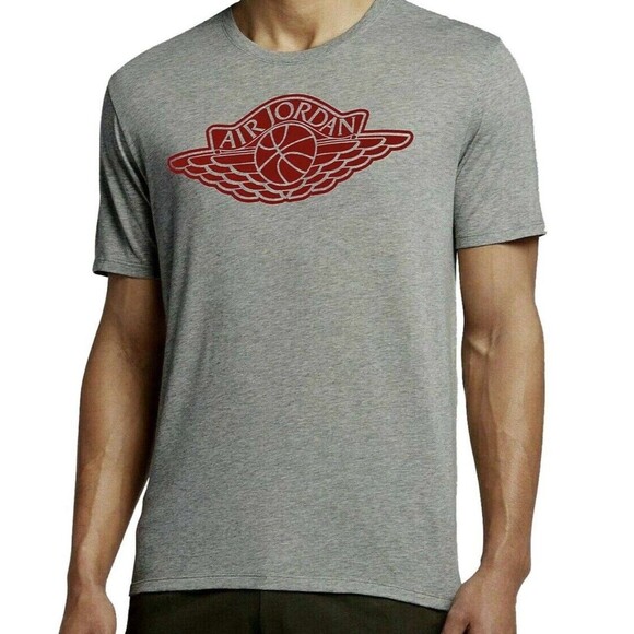 Nike Men’s Air Jordan Red Classic Iconic Wings Logo Gray Tshirt Size Small - Picture 1 of 6